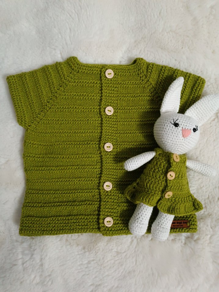 El örgüsü bebek yeleği+ tavşan - Görsel 2
