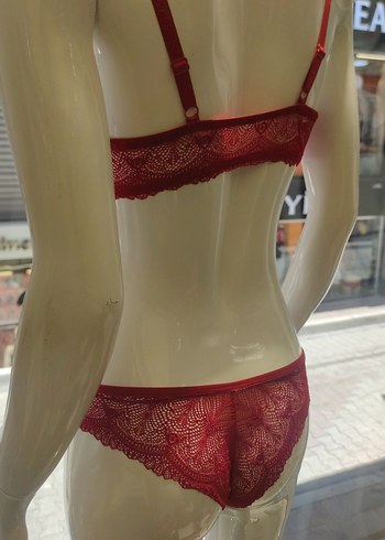 Penti Kırmızı Parisian Dantelli Sütyen