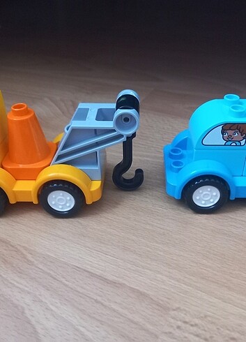 Diğer #legoduplo LEGO DUPLO çekici kamyon ve araba