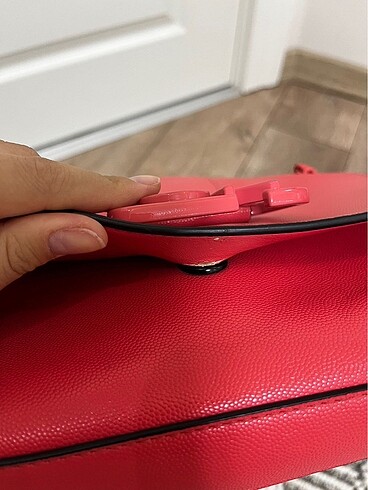 Calvin klein nar çiçeği çanta - Görsel 6