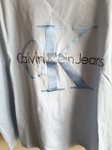 s Beden Calvin Klein tshirt