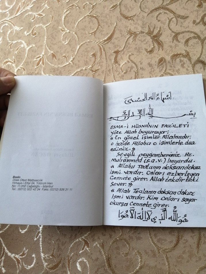 Esma-i Hüsna'nın Fazileti ve Namaz Hocası Kitabı - Görsel 2