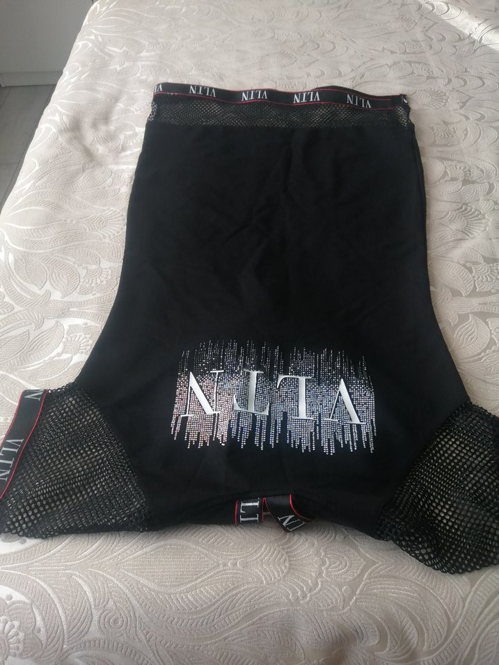 Kapüşonlu Siyah Midi Elbise - Görsel 2