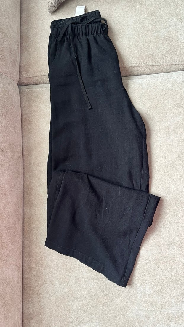 Stradivarius Siyah Keten Pantolon - Görsel 2