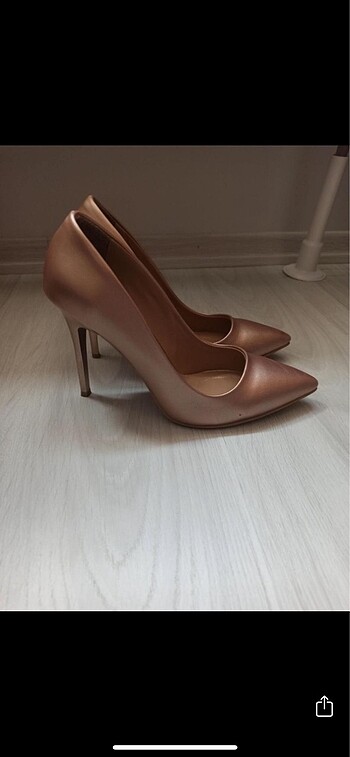 somon rengi topuklu stiletto ayakkabı