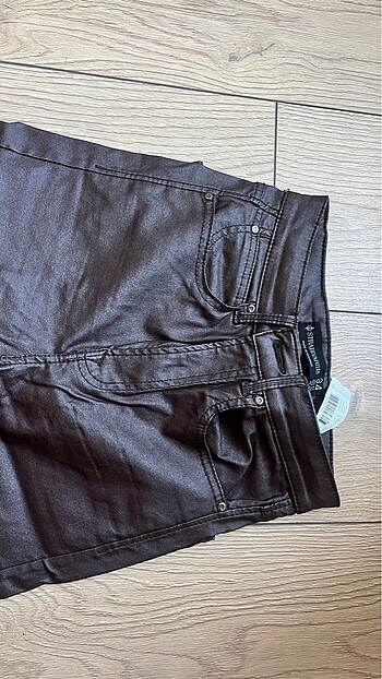 Stradivarius mumlu pantolon