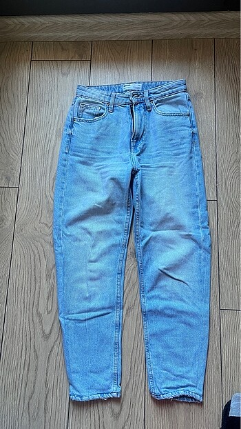 xs Beden mavi Renk Bershka Mom kot pantolon