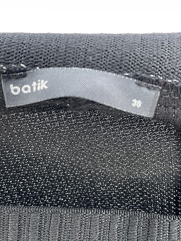 38 Beden çeşitli Renk Batik Düz Kesim %70 İndirimli.