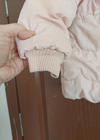 Düğmeli Bej Kız Çocuk Mont - Görsel 4