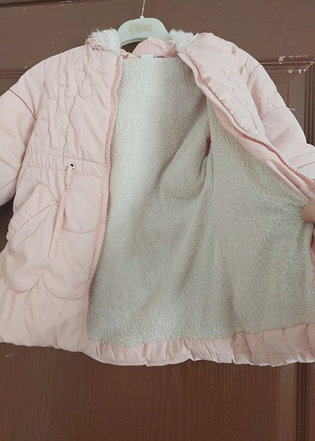 Düğmeli Bej Kız Çocuk Mont - Görsel 2