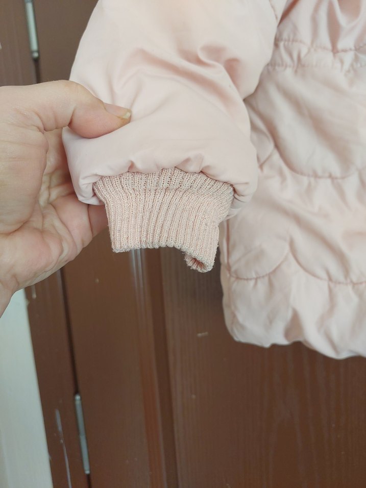 Düğmeli Bej Kız Çocuk Mont - Görsel 4