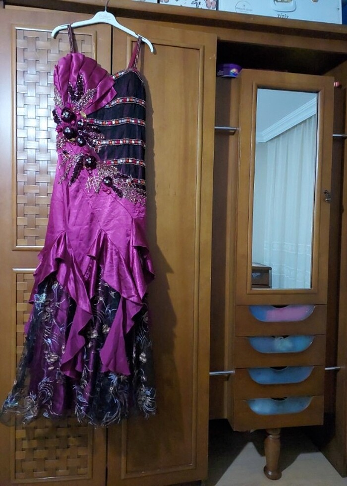 Nişan ya kına elbisesi - Görsel 2