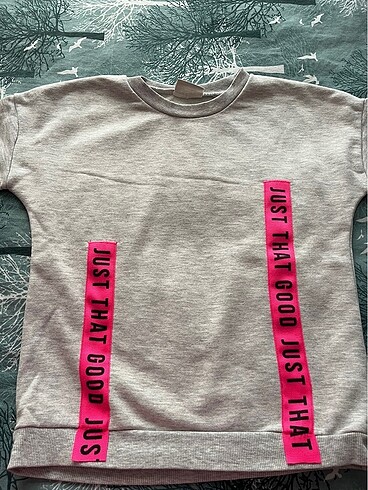 8 Yaş Beden LC Waikiki sweatshirt