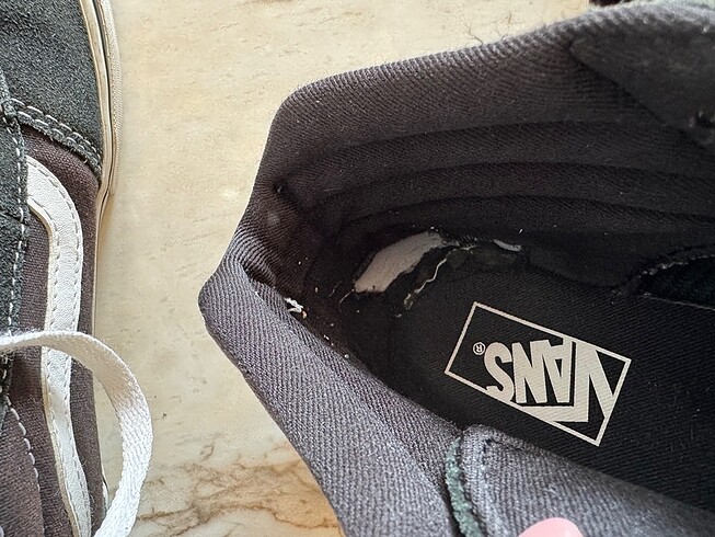 39 Beden siyah Renk Orjinal vans bilek boy