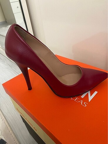 Bordo stiletto