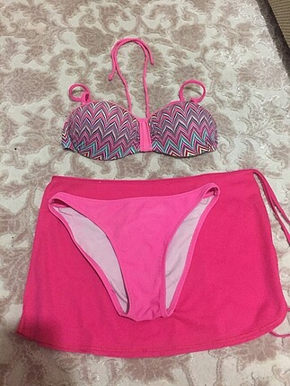 Pembe bikini