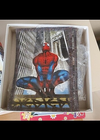  Spiderman 4lu puzzle 