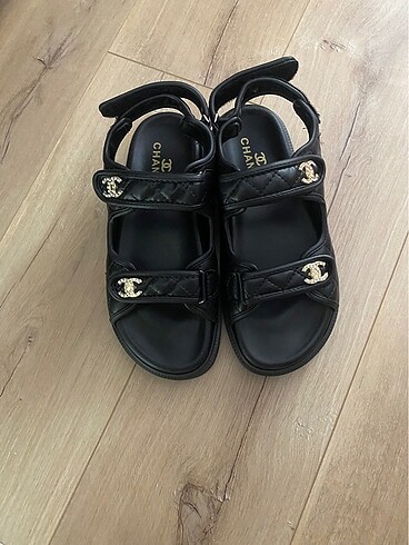 Chanel sandalet