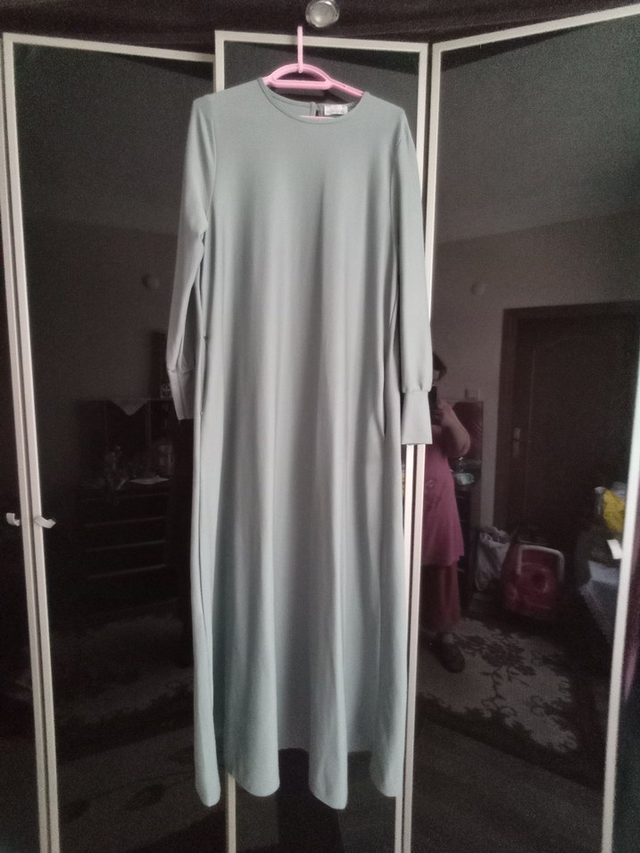 tesettür su yeşili Uzun Kollu Salaş Uzun Elbise - Görsel 3