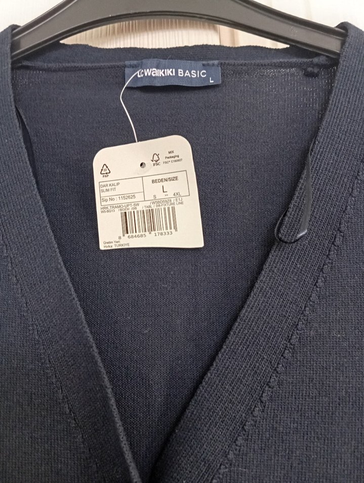 Düğmeli Lacivert Kadın Hırka - Görsel 2