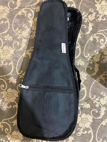 Beden pembe Renk Ukulele
