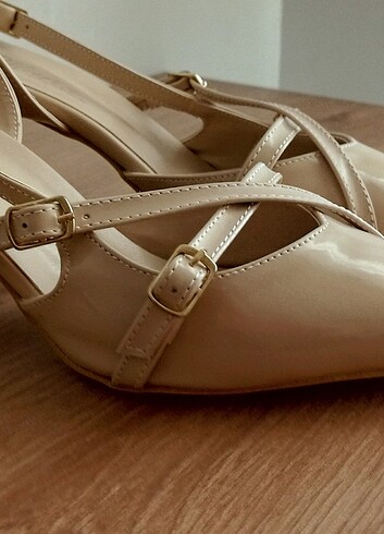 Bej topuklu ayakkabı - Görsel 6