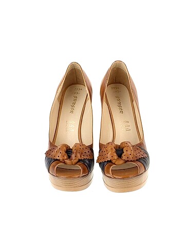 38 Beden PreLoved Platform %70 İndirimli.