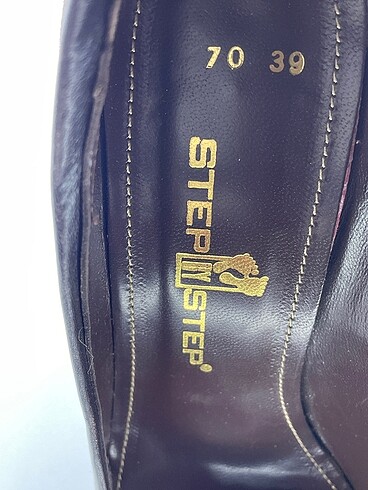 39 Beden çeşitli Renk PreLoved Stiletto %70 İndirimli.