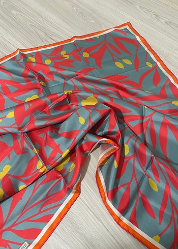 Alemine %100 ipek eşarp - Görsel 5