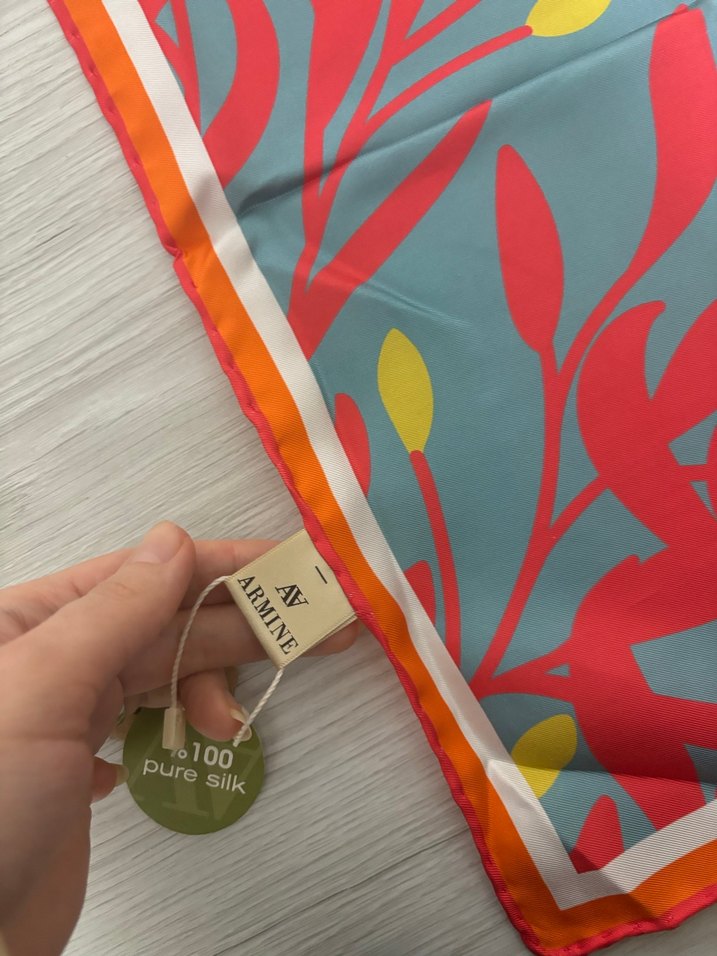 Alemine %100 ipek eşarp - Görsel 2