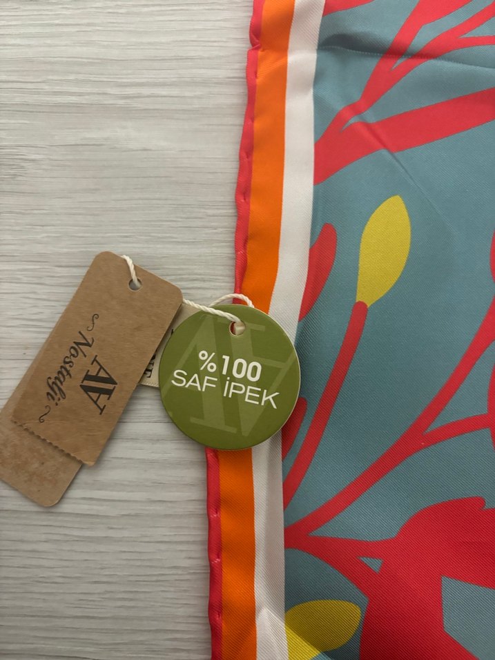 Alemine %100 ipek eşarp - Görsel 4