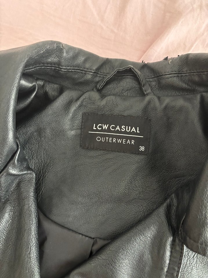 Siyah Kadın Deri Biker Ceket - Görsel 4