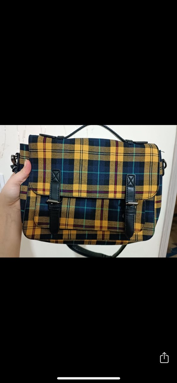 Sarı Kareli Tokalı Kadın Çanta - Görsel 2