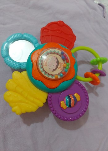 Fisher Price Renkli Diş Kaşıyıcı ve Çıngırak Oyuncak