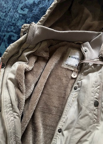 Y2k Kürklü Kapüşonlu Mont - Görsel 3