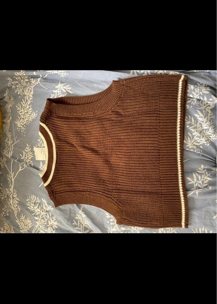 Kahverengi crop süveter - Görsel 3