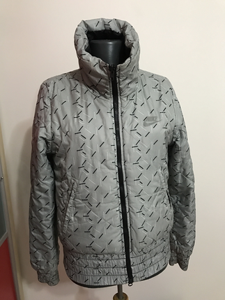 s Beden Çift taraflı Nike mont