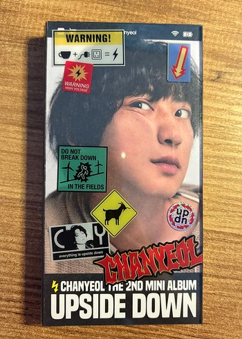 exo chanyeol upside down selfie versiyon albüm - Görsel 2