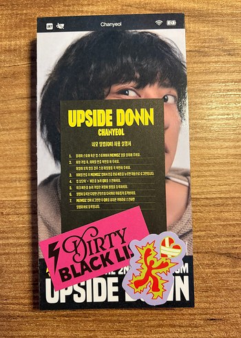 exo chanyeol upside down selfie versiyon albüm - Görsel 3
