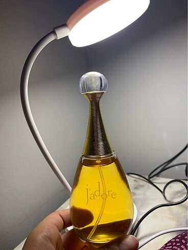 J?adore parfüm (dior)