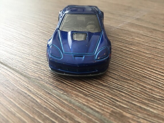 Hotwheels oyuncak araba