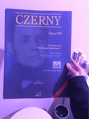Czerny opus 599 Piyano kitabı