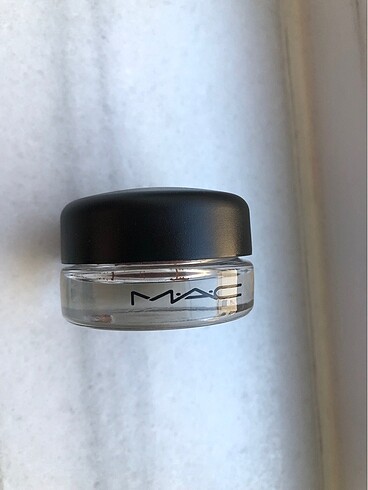 Mac paint pot constructivist far