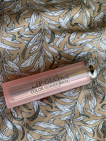 Dior lip glow 12 balm