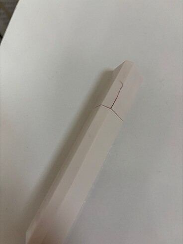 Beden Fenty beauty berry banger tint