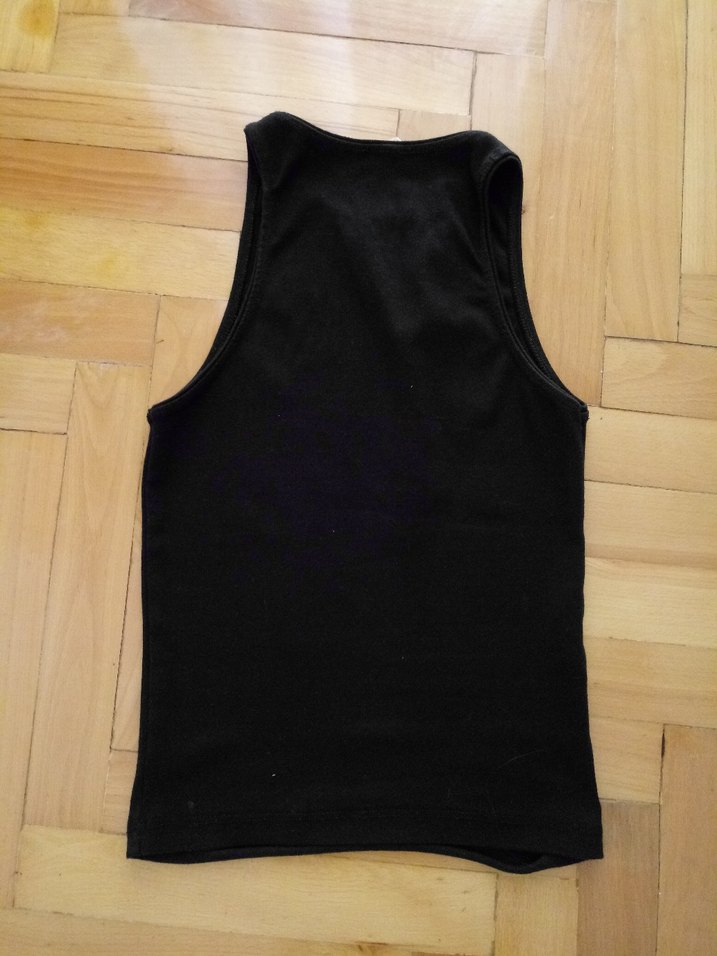 Siyah Yüksek Yakalı Kolsuz Kadın Atlet - Görsel 2