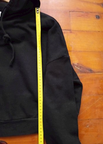 Siyah Kapüşonlu Uzun Kollu Crop (kısa) Sweatshirt - Görsel 5