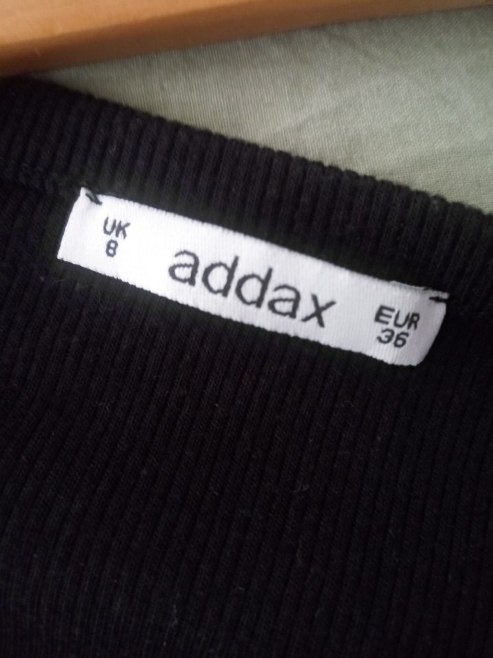 Addax Siyah Düğmeli Uzun Kollu Tişört - Görsel 3