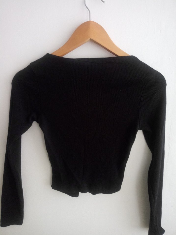 Addax Siyah Düğmeli Uzun Kollu Tişört - Görsel 2