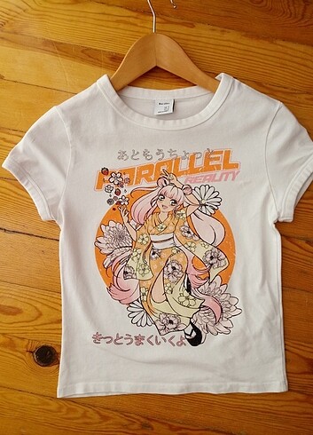 Bershka Anime Baskılı Tişört